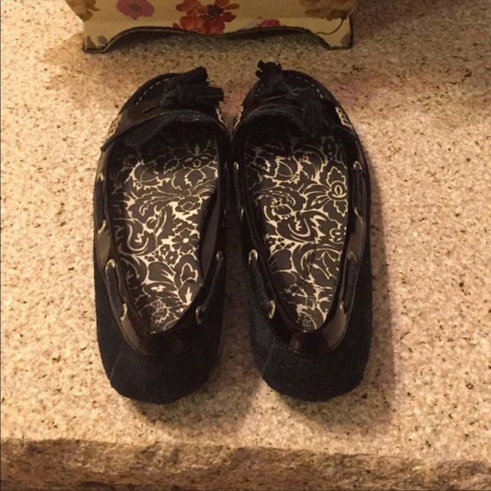 Sperry Black Suede Women's Moccasin Flats with Tassel - Picture 5 of 7